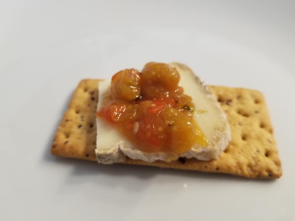 Confiture de cerises de terre et piments forts Défi je mange local